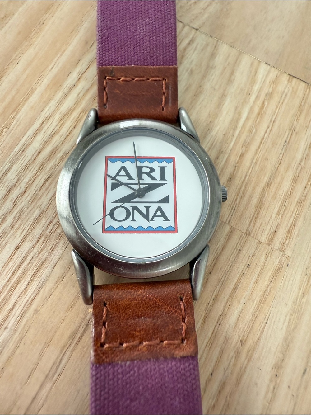 Vintage Arizona ladies southwestern style purple strap watch NEW BATTERY